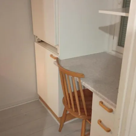 One Bedroom With Kitchen Close To Centrum